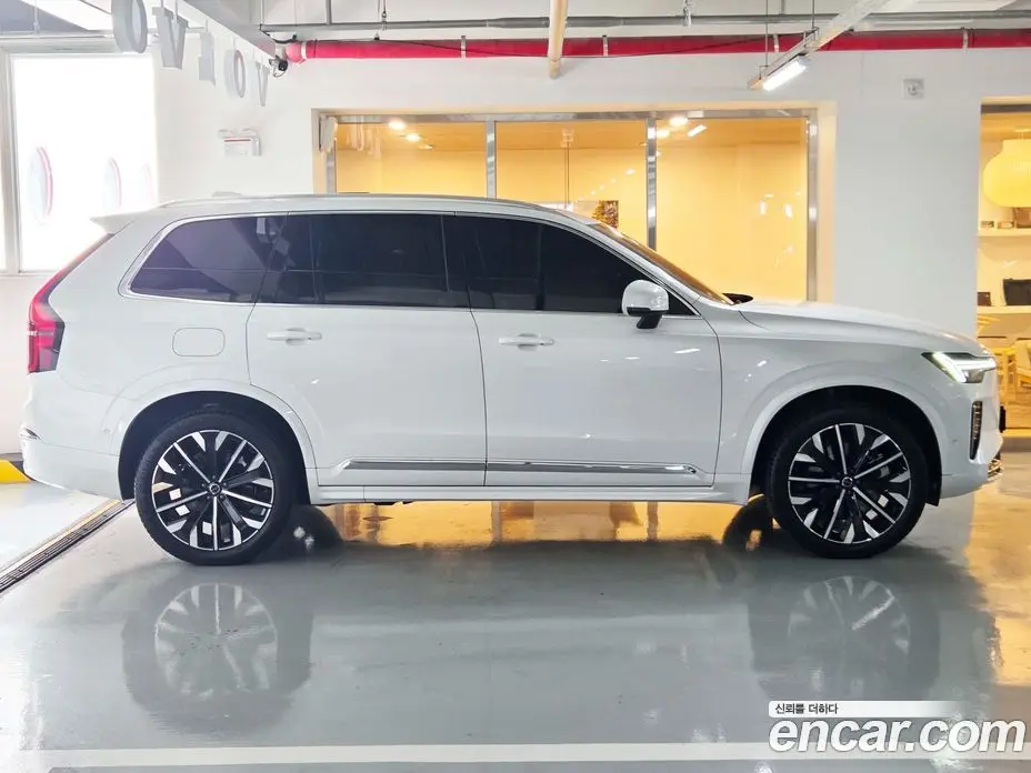 Volvo XC90 2025 2.0 АКПП, фото 20