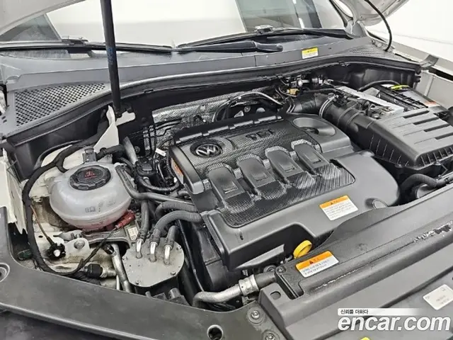 Volkswagen Tiguan 2018 2.0 АКПП, миниатюра 5 Volkswagen Tiguan 2018 2.0 АКПП, миниатюра 5