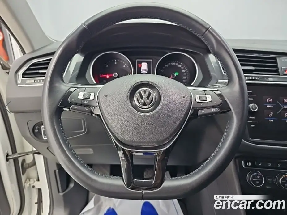 Volkswagen Tiguan 2018 2.0 АКПП, фото 9 Volkswagen Tiguan 2018 2.0 АКПП, фото 9