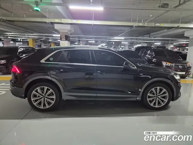 Audi Q8 2021 3.0 АКПП, миниатюра 11 Audi Q8 2021 3.0 АКПП, миниатюра 11