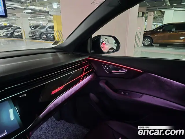Audi Q8 2021 3.0 АКПП, миниатюра 3 Audi Q8 2021 3.0 АКПП, миниатюра 3