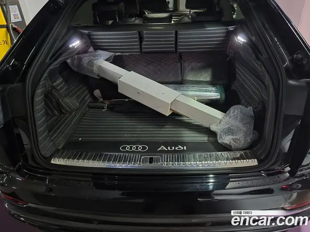 Audi Q8 2021 3.0 АКПП, миниатюра 5 Audi Q8 2021 3.0 АКПП, миниатюра 5