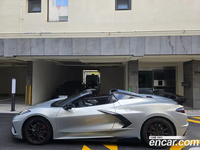 Chevrolet Corvette 2023 6.2 АКПП, миниатюра 11 Chevrolet Corvette 2023 6.2 АКПП, миниатюра 11