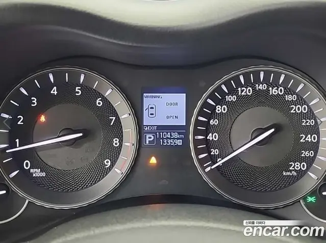 Infiniti Q70 2019 3.7 АКПП, миниатюра 6 Infiniti Q70 2019 3.7 АКПП, миниатюра 6