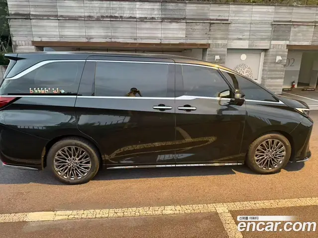 Lexus LM 2025 2.4 АКПП, миниатюра 3