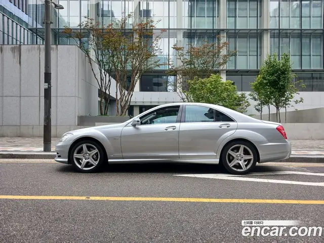 Mercedes-Benz S-Class, 2012, 172 000 км