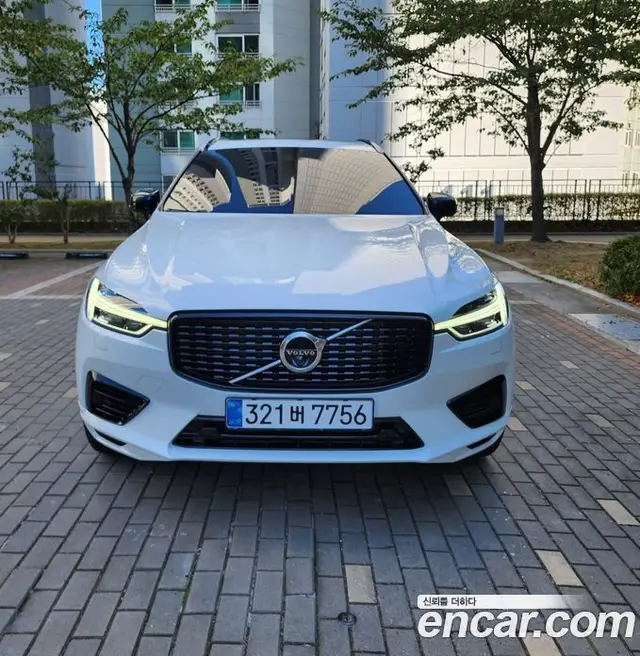 Volvo XC60, 2021, 54 820 км