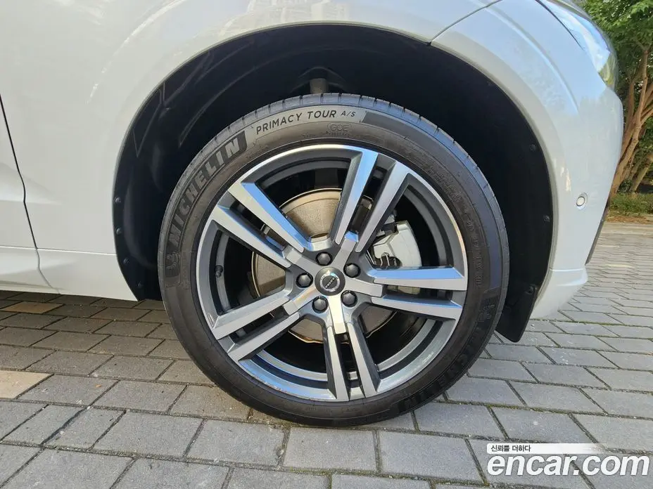 Volvo XC60 2021 2.0 АКПП, фото 10