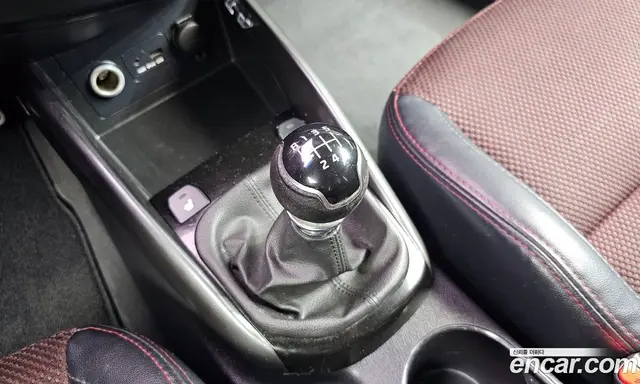 Kia Porte 2010 1.6 МКПП, миниатюра 9