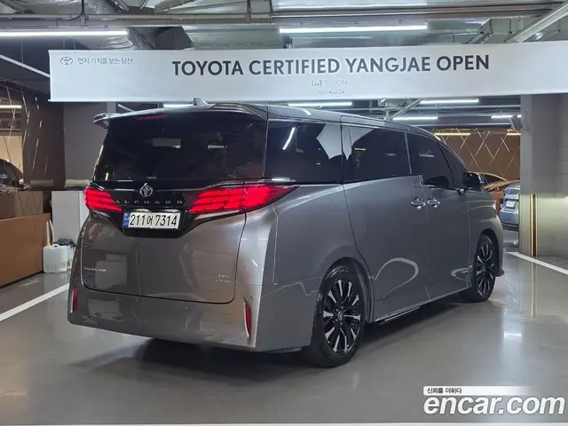 Toyota Alphard 2023 2.5 АКПП, миниатюра 2 Toyota Alphard 2023 2.5 АКПП, миниатюра 2