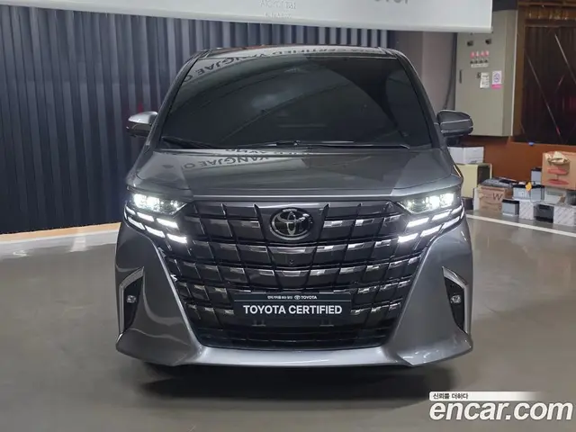 Toyota Alphard 2023 2.5 АКПП, миниатюра 3 Toyota Alphard 2023 2.5 АКПП, миниатюра 3