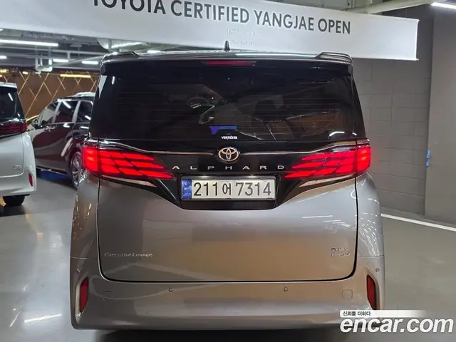 Toyota Alphard 2023 2.5 АКПП, миниатюра 4 Toyota Alphard 2023 2.5 АКПП, миниатюра 4