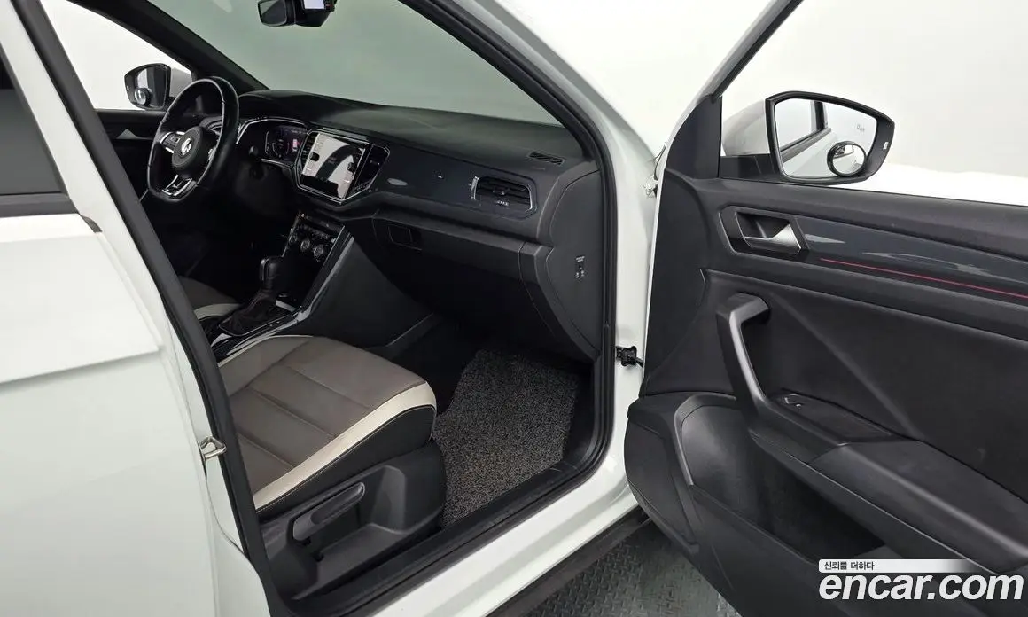 Volkswagen T-Roc 2021 2.0 АКПП, фото 16