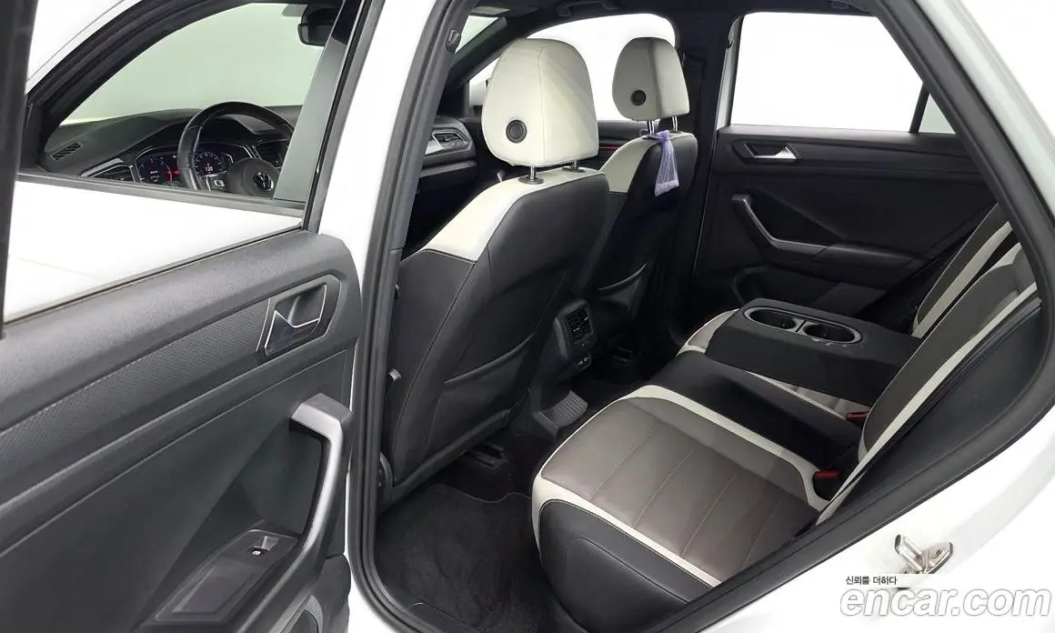 Volkswagen T-Roc 2021 2.0 АКПП, фото 17