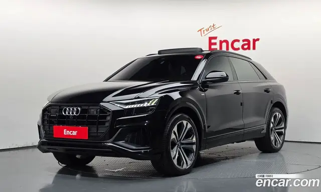 Audi Q8, 2023, 270 898 км