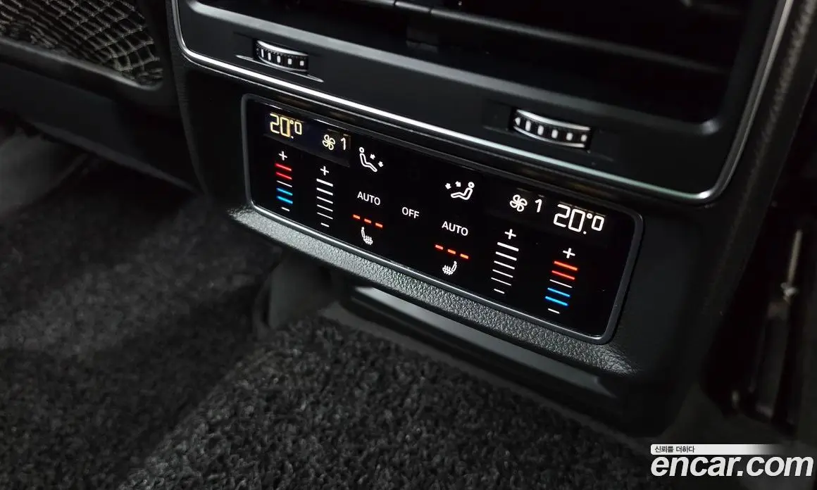 Audi Q8 2023 3.0 АКПП, фото 19