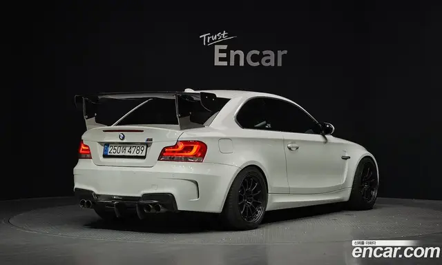BMW 1M 2012 3.0 МКПП, миниатюра 2