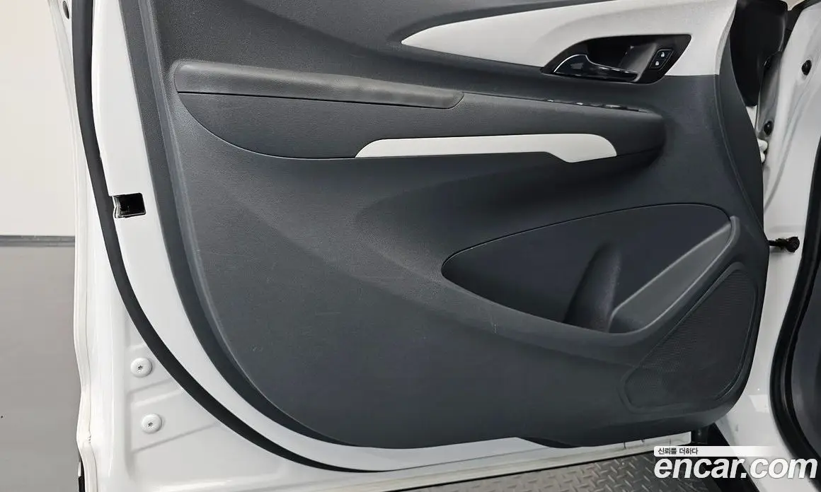 Chevrolet Bolt EV 2018 0.2 АКПП, фото 14
