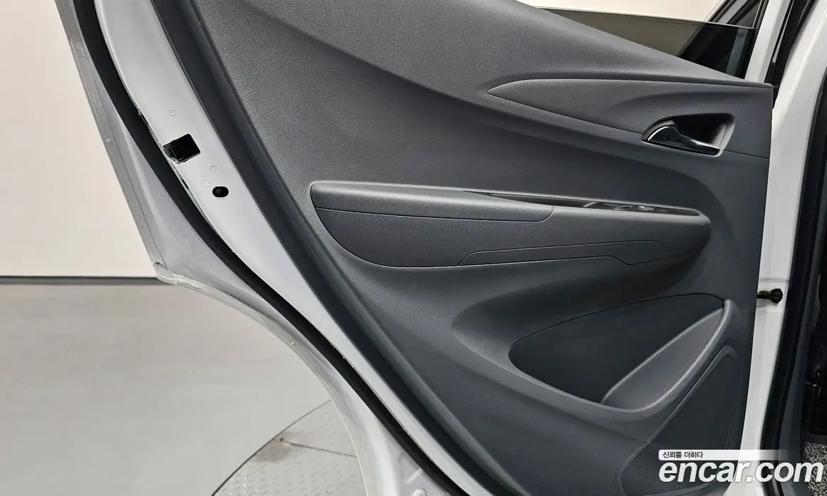 Chevrolet Bolt EV 2018 0.2 АКПП, фото 15