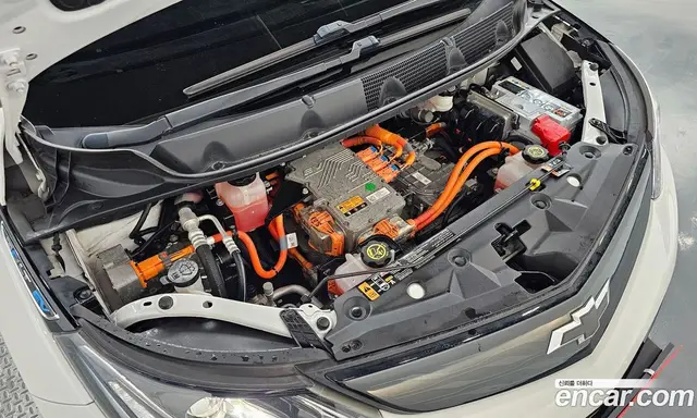 Chevrolet Bolt EV 2018 0.2 АКПП, миниатюра 6