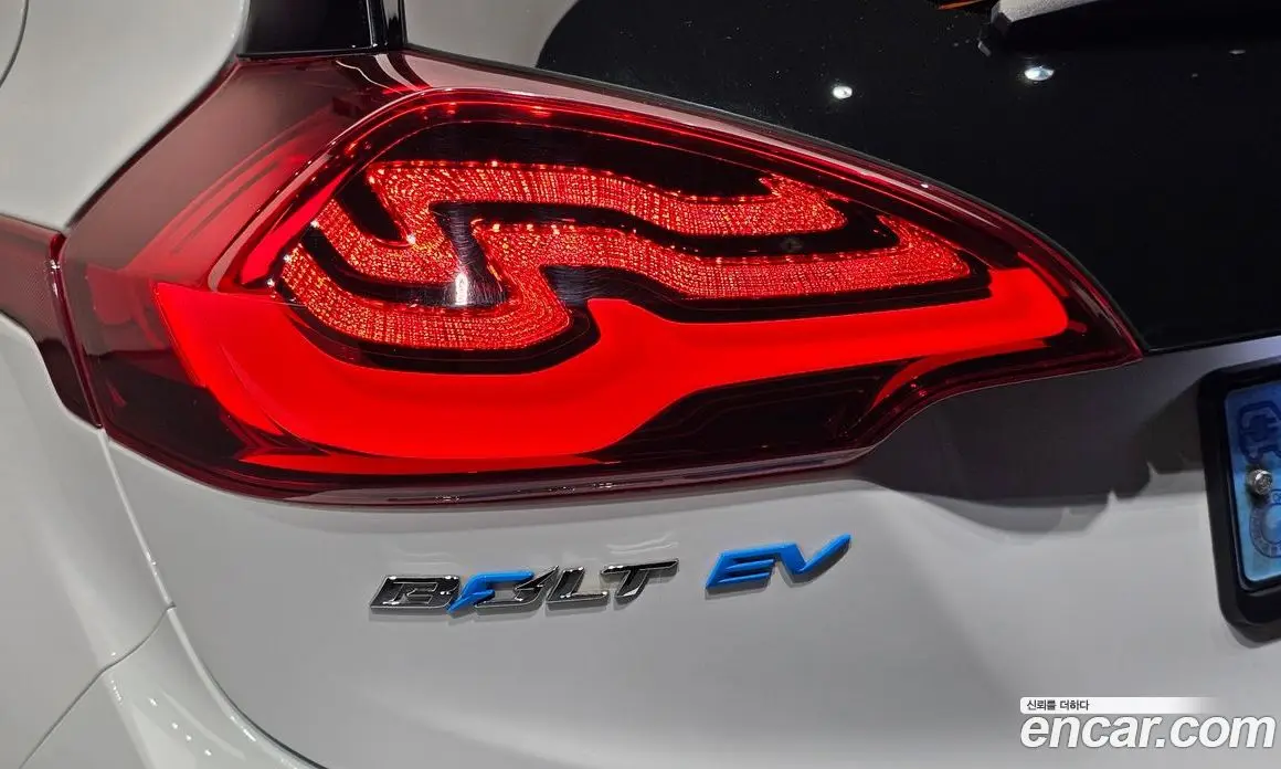 Chevrolet Bolt EV 2018 0.2 АКПП, фото 9