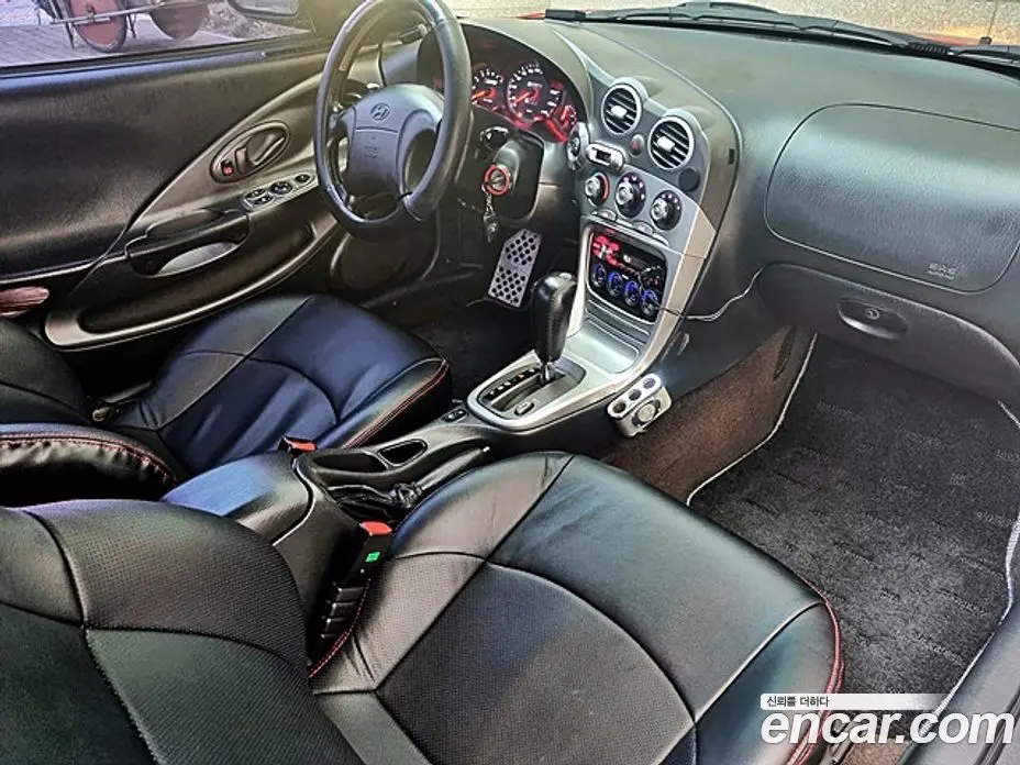 Hyundai Tiburon 2001 2.0 АКПП, фото 15