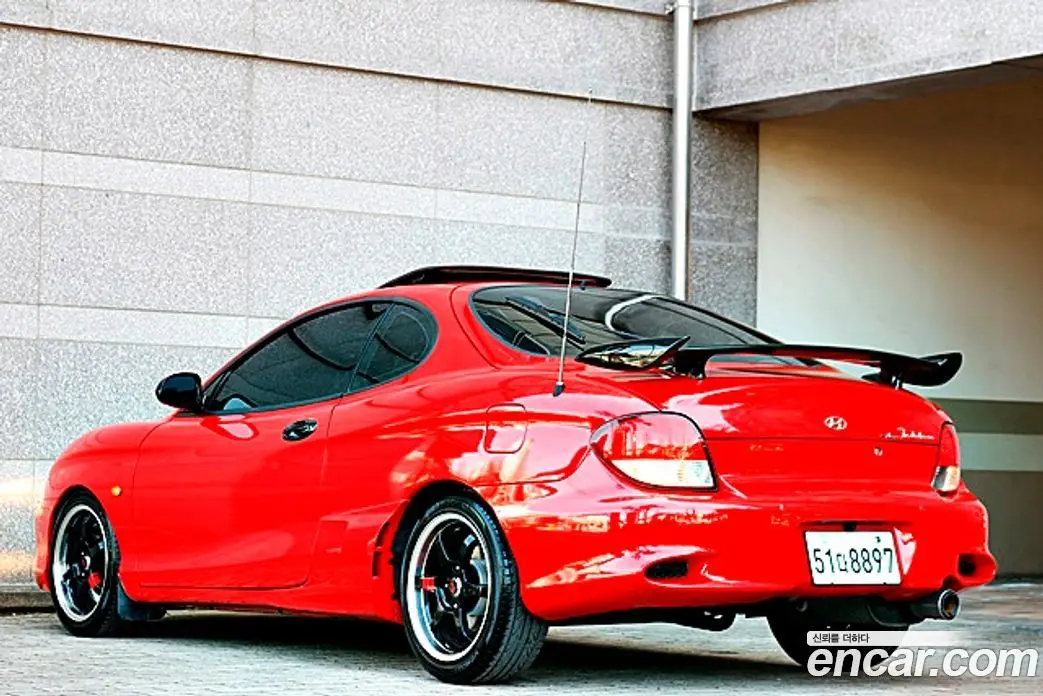 Hyundai Tiburon 2001 2.0 АКПП, фото 6