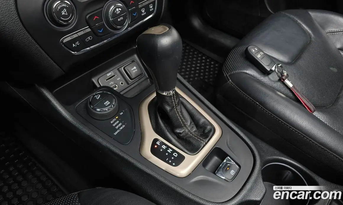 Jeep Cherokee 2015 2.0 АКПП, фото 9