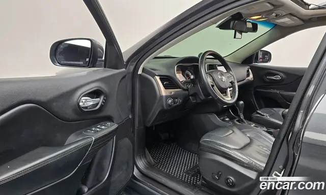 Jeep Cherokee 2015 2.0 АКПП, миниатюра 10