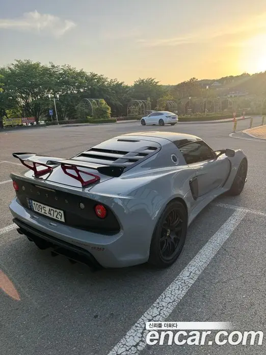 Lotus Exige 2021 3.5 МКПП, миниатюра 2 Lotus Exige 2021 3.5 МКПП, миниатюра 2