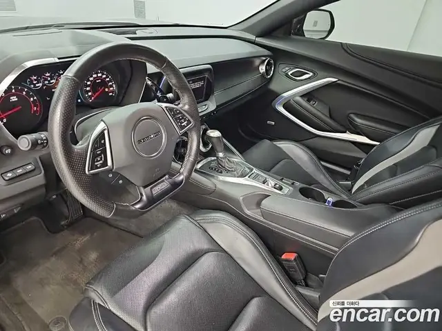 Chevrolet Camaro 2016 6.2 АКПП, миниатюра 6 Chevrolet Camaro 2016 6.2 АКПП, миниатюра 6