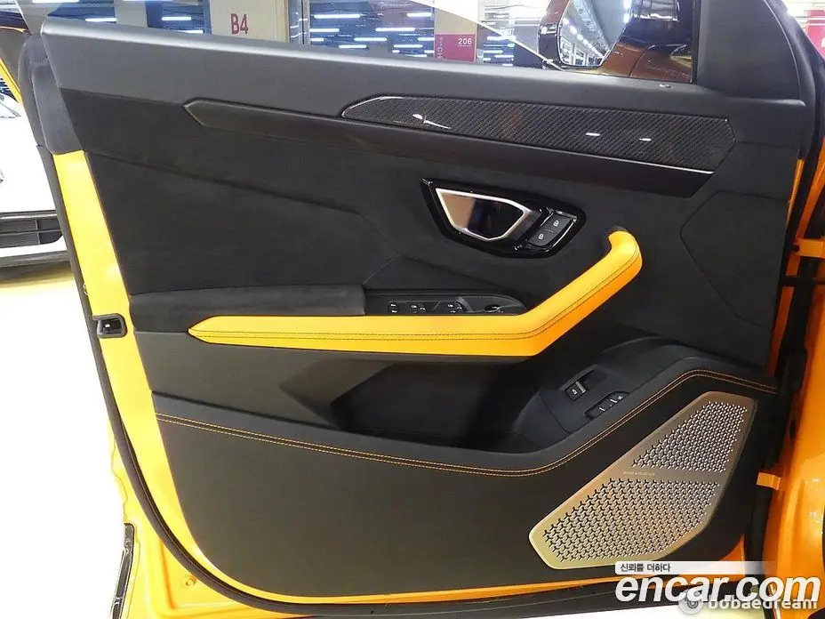Lamborghini Urus 2021 4.0 АКПП, фото 11