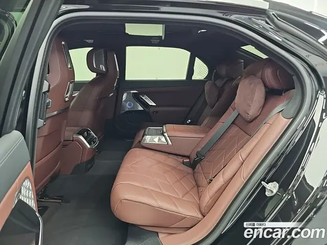 BMW i7 2023 10.0 АКПП, миниатюра 12