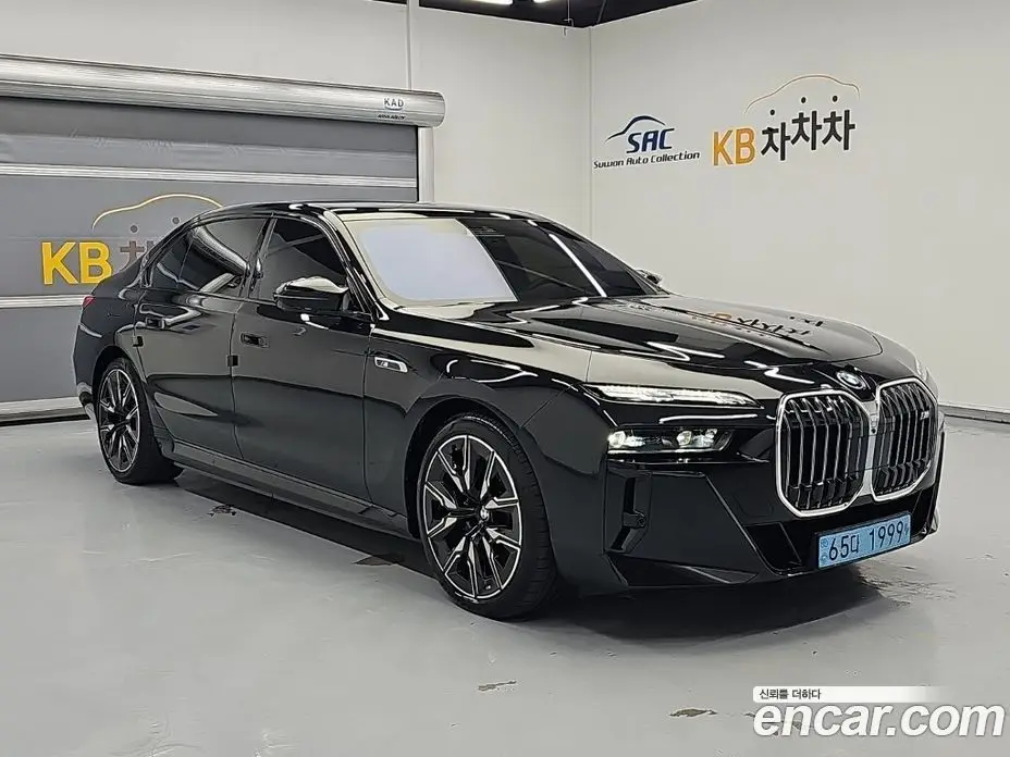BMW i7 2023 10.0 АКПП, фото 4
