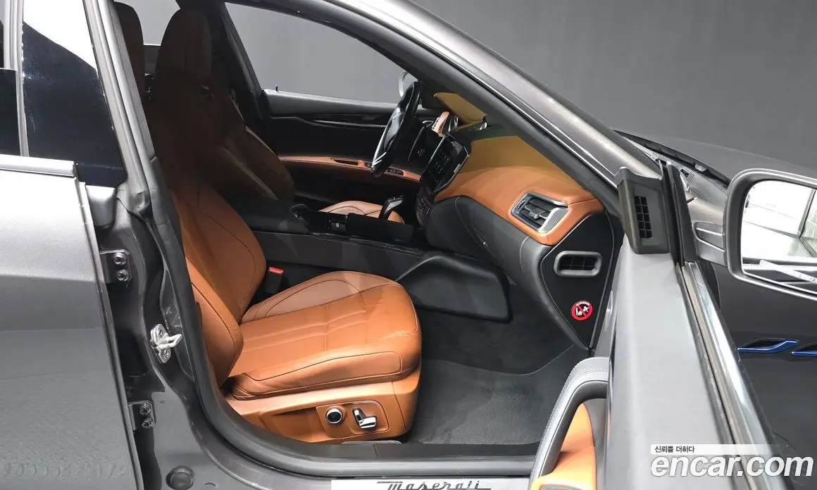 Maserati Ghibli 2021 2.0 АКПП, фото 17