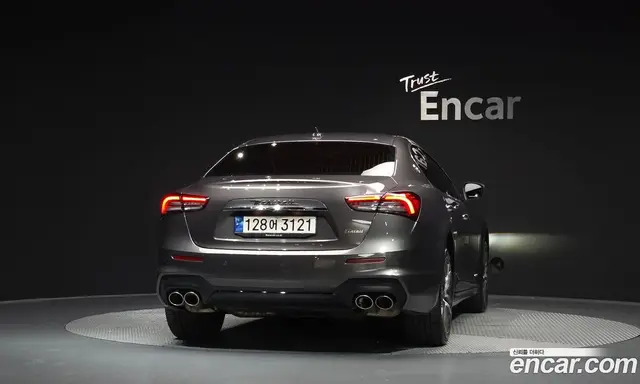 Maserati Ghibli 2021 2.0 АКПП, миниатюра 4