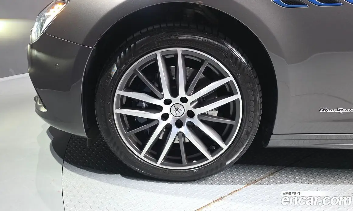 Maserati Ghibli 2021 2.0 АКПП, фото 5