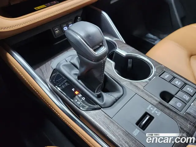 Toyota Highlander 2025 2.5 вариатор, миниатюра 9