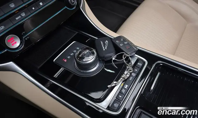 Jaguar XF 2018 2.0 АКПП, миниатюра 12