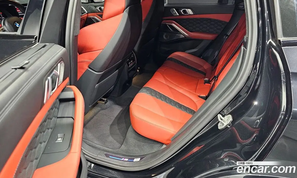BMW X6M 2023 4.4 АКПП, фото 12