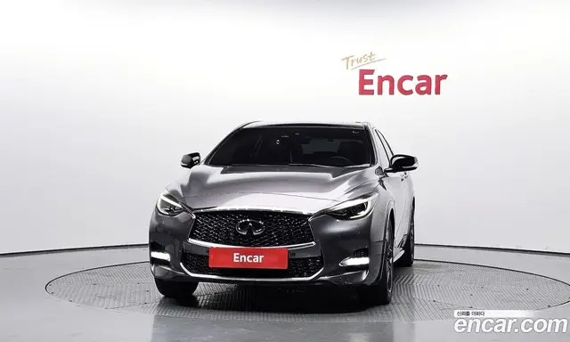 Infiniti Q30 2017 2.0 АКПП, миниатюра 3 Infiniti Q30 2017 2.0 АКПП, миниатюра 3