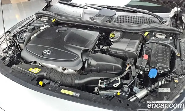Infiniti Q30 2017 2.0 АКПП, миниатюра 6 Infiniti Q30 2017 2.0 АКПП, миниатюра 6