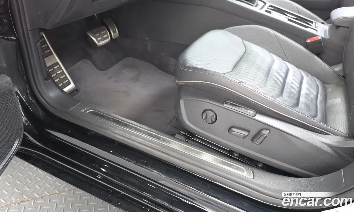 Volkswagen Arteon 2019 2.0 АКПП, фото 18