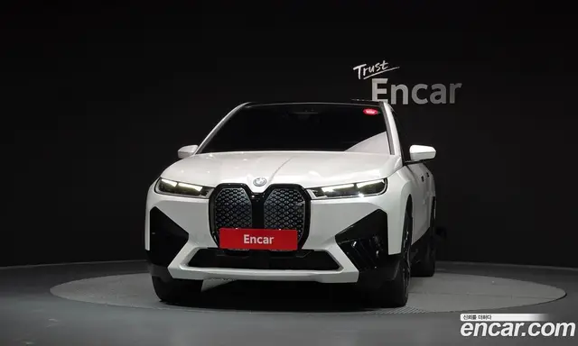 BMW iX 2024 0.3 АКПП, миниатюра 3