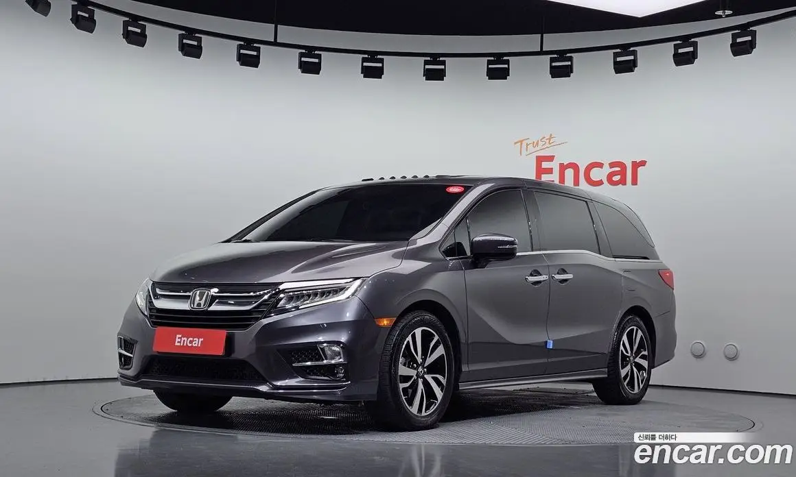 Honda Odyssey 2018 3.5 АКПП, фото 1 Honda Odyssey 2018 3.5 АКПП, фото 1