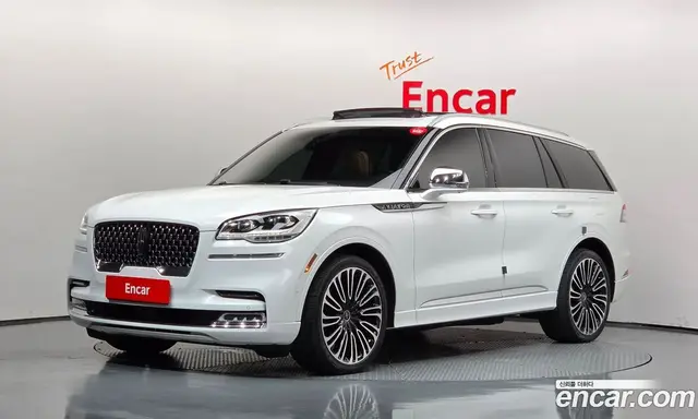 Lincoln Aviator, 2021, 123 420 км