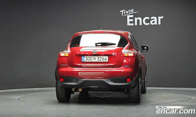 Nissan Juke 2015 1.6 АКПП, миниатюра 4