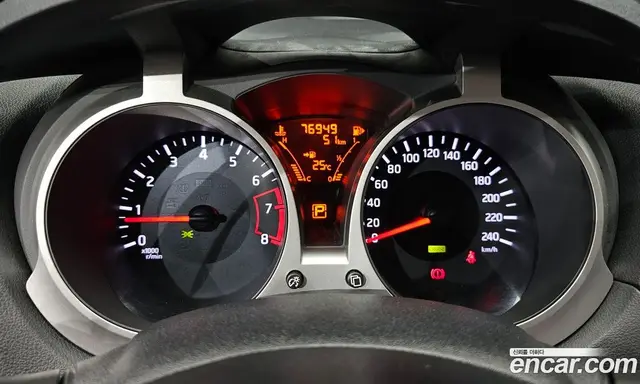 Nissan Juke 2015 1.6 АКПП, миниатюра 8