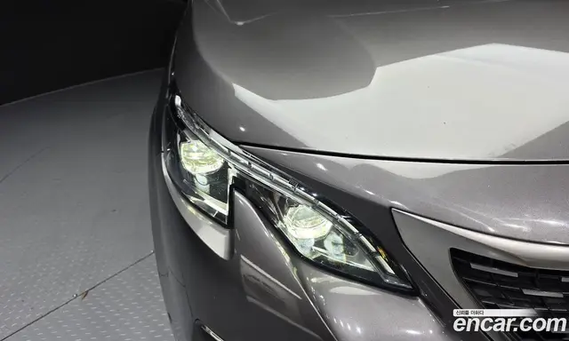 Peugeot 5008 2018 1.6 АКПП, миниатюра 7 Peugeot 5008 2018 1.6 АКПП, миниатюра 7