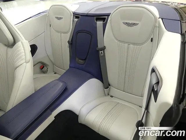 Aston Martin DB11 2022 4.0 АКПП, миниатюра 6
